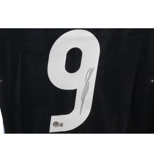 Karim Benzema Signed Real Madrid FC Away Soccer Jersey #9 with Beckett COA